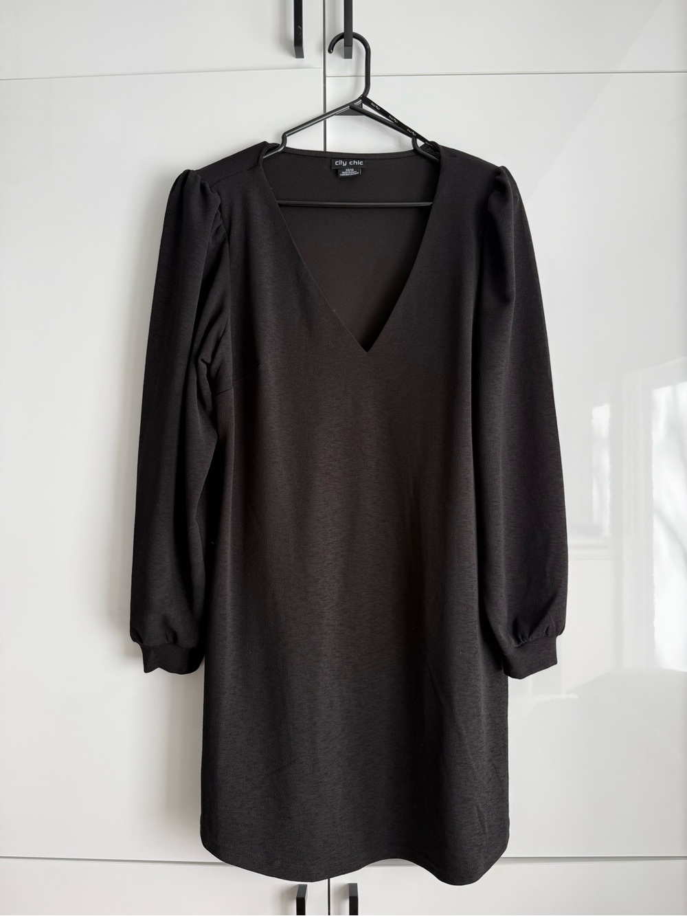 City Chic Black V-Neck Puff Sleeve Long Sleeve Dress